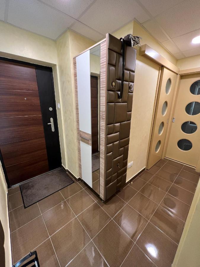 Апартаменти Parizsi Udvar Premium Apartman Дебрецен Екстер'єр фото