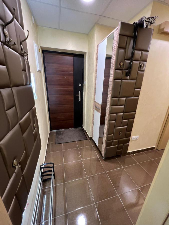 Апартаменти Parizsi Udvar Premium Apartman Дебрецен Екстер'єр фото