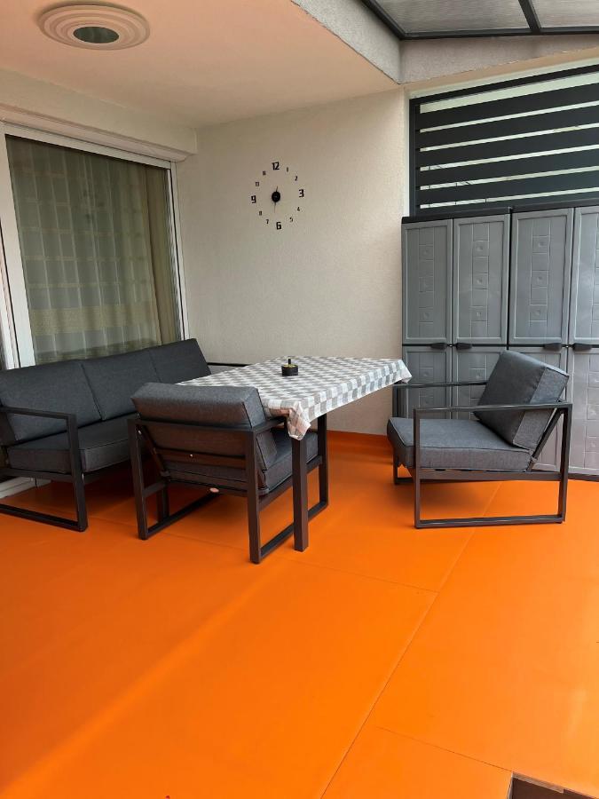 Апартаменти Parizsi Udvar Premium Apartman Дебрецен Екстер'єр фото
